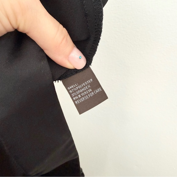 J. McLaughlin Zahara Black Satin Midi Skirt – Size 4 - Picture 4 of 5